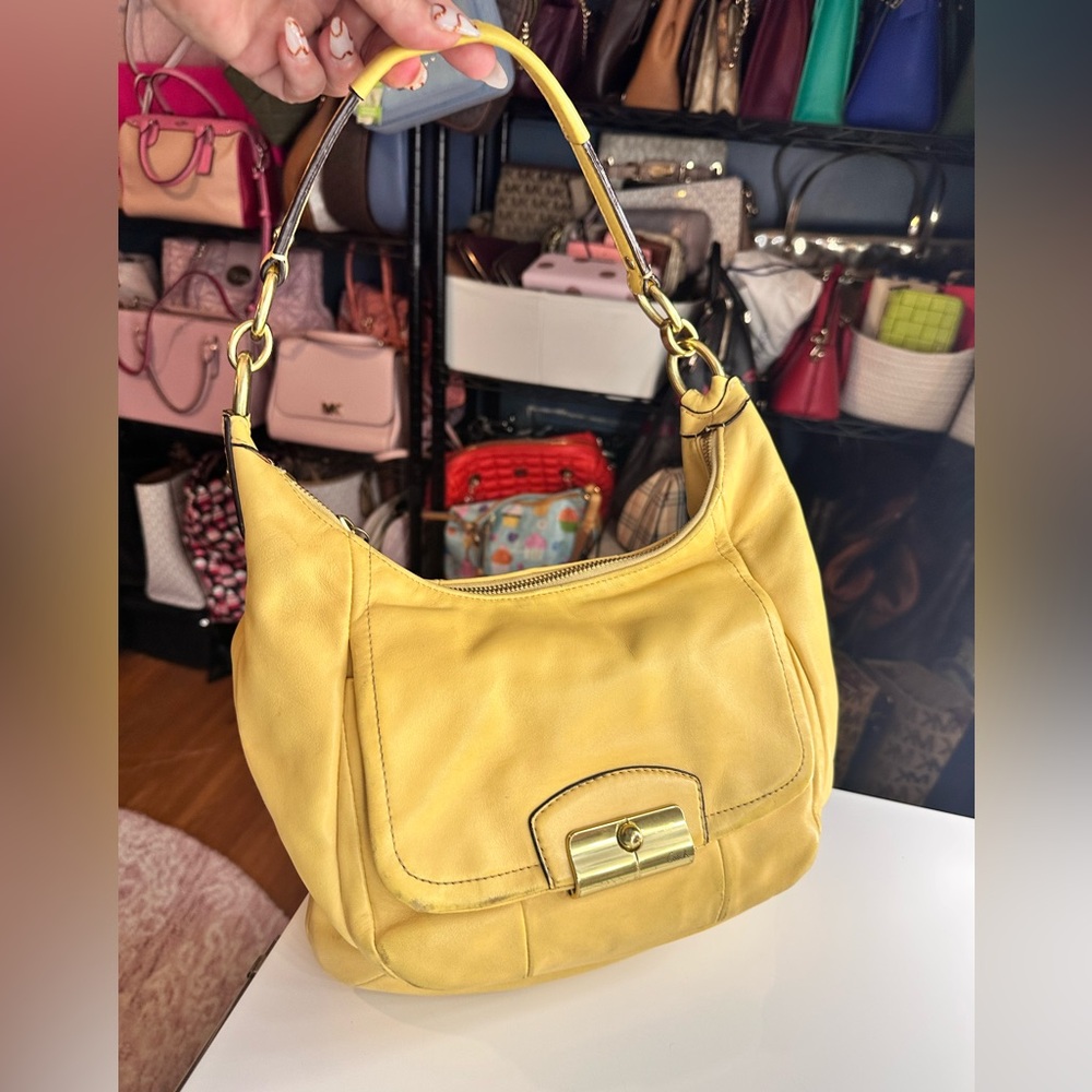 COACH SOFT LEATHER BAG